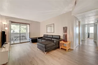 Photo #1: 2533460 Listing