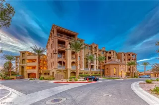 Photo #1: 2533547 Listing 