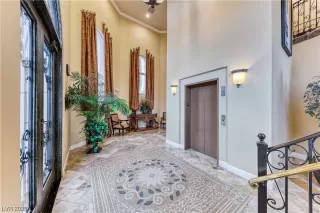 Photo #5: 2533547 Listing 