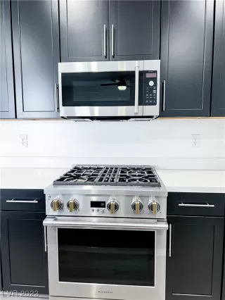 Photo #6: 2533562 Listing 