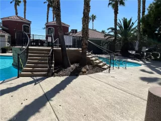 Photo #4: 2533565 Listing 