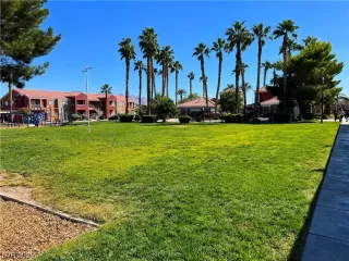 Photo #6: 2533565 Listing 