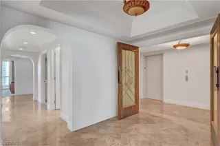 Photo #3: 2533576 Listing 