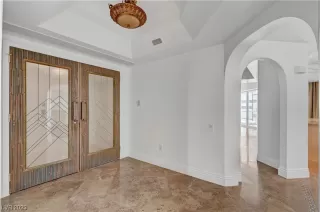 Photo #5: 2533576 Listing 