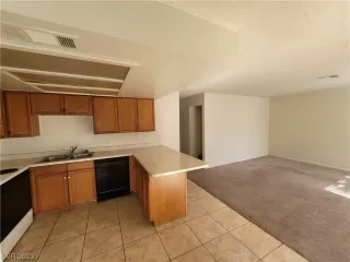 Photo #5: 2533584 Listing 