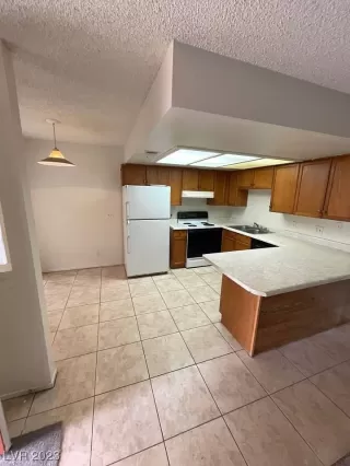 Photo #6: 2533584 Listing 