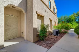 Photo #2: 2533594 Listing