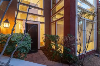 Photo #1: 2533612 Listing