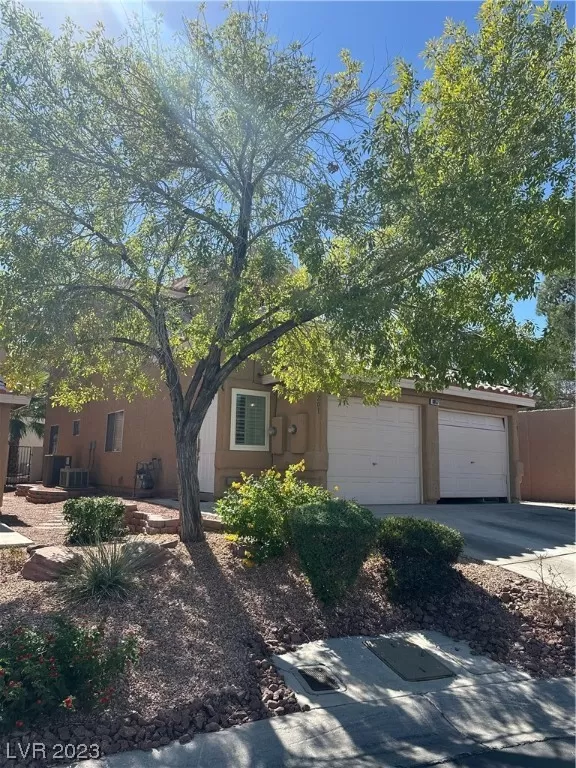 MLS: 2533637 Condo For Sale