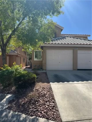 Photo #1: 2533637 Listing 