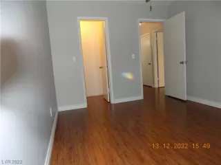 Photo #4: 2533646 Listing 