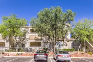 Photo #1: 2533708 Listing