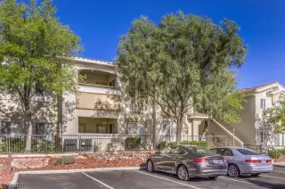 Photo #3: 2533708 Listing