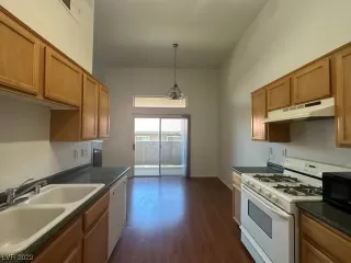Photo #2: 2533719 Listing 