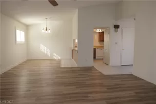 Photo #2: 2533745 Listing 