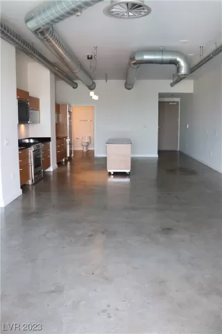 Photo #2: 2533797 Listing 