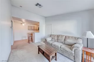 Photo #3: 2533803 Listing 