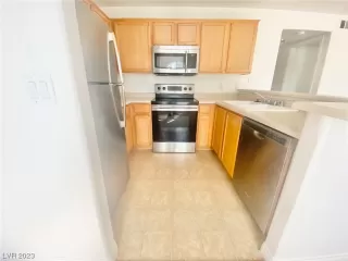 Photo #3: 2533811 Listing 