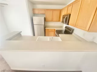 Photo #4: 2533811 Listing 