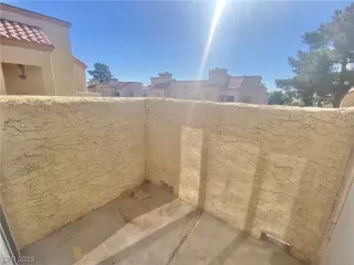 Photo #5: 2533811 Listing 