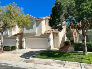 Photo #1: 2533815 Listing