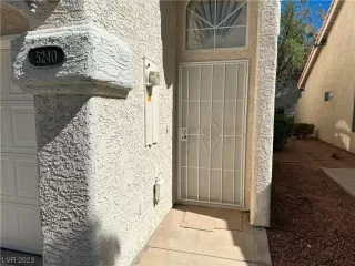 Photo #2: 2533815 Listing