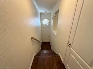 Photo #4: 2533815 Listing