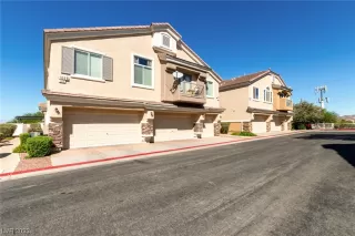 Photo #5: 2533888 Listing