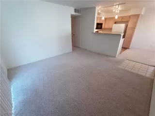 Photo #2: 2533890 Listing 