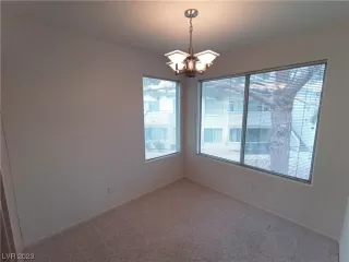 Photo #5: 2533890 Listing 