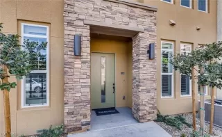 Photo #3: 2533976 Listing 