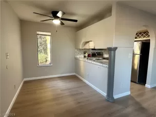 Photo #2: 2534004 Listing