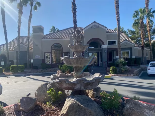 MLS: 2534010 Condo For Sale