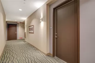 Photo #2: 2534012 Listing