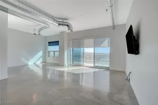 Photo #5: 2534012 Listing