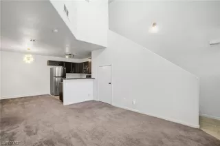 Photo #3: 2534015 Listing 