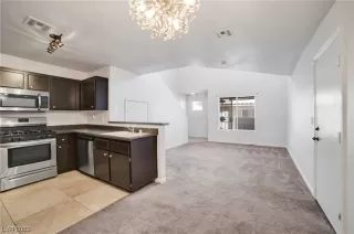 Photo #4: 2534015 Listing 