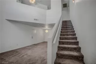 Photo #6: 2534015 Listing 