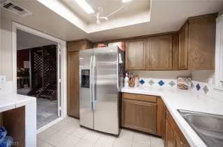 Photo #3: 2534044 Listing 