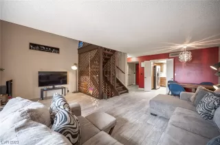 Photo #5: 2534044 Listing 