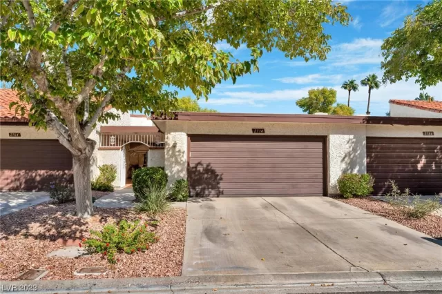 MLS: 2534059 Condo For Sale