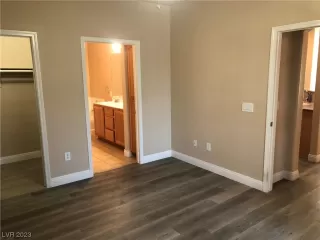 Photo #4: 2534061 Listing 