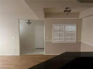 Photo #3: 2534066 Listing 