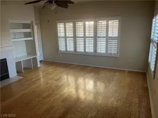 Photo #6: 2534066 Listing 