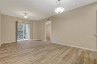 Photo #3: 2534084 Listing 