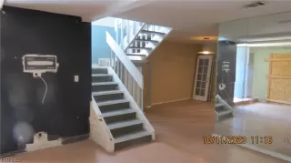 Photo #6: 2534108 Listing