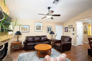 Photo #1: 2534153 Listing