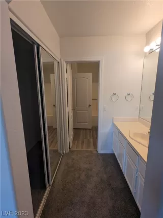 Photo #2: 2534169 Listing 