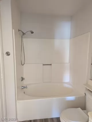 Photo #4: 2534169 Listing 