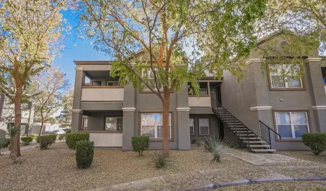 MLS: 2534206 Condo For Sale